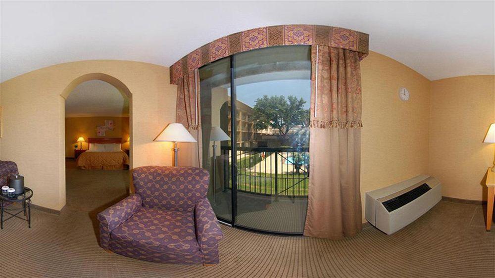 Clarion Hotel Park Central Dallas Eksteriør billede